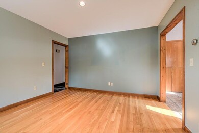 29 Tobin Ln, Bristol, RI 02809 - photo 7