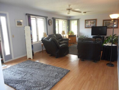 136 Chisholm Trl Forsyth, MO 65653 (25)