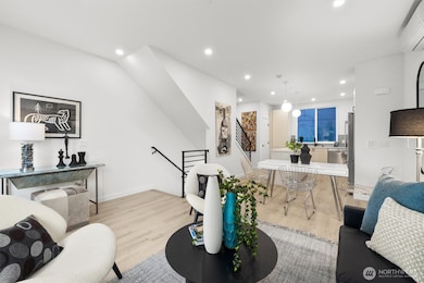 6604 Carleton Ave S unit B, Seattle, WA 98108 - photo 5