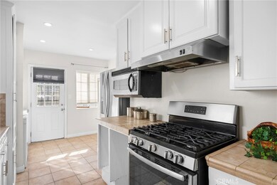 16154 Gilmore St, Van Nuys, CA 91406 - photo 7