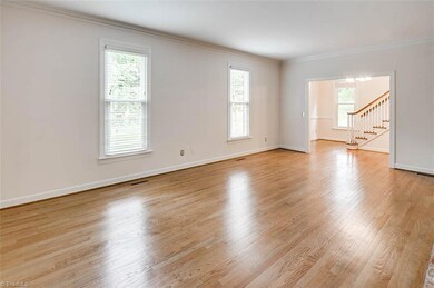 1048 Westmont Dr, Asheboro, NC 27205 - photo 3