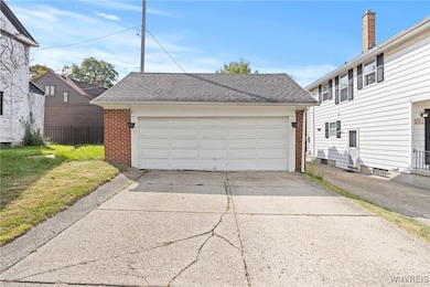 80 Capen Blvd unit Basement, Buffalo, NY 14226 - photo 4