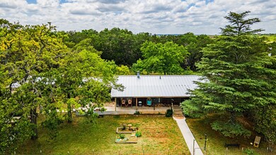 1085 Hollmig Ln, Fredericksburg, TX 78624 - photo 7