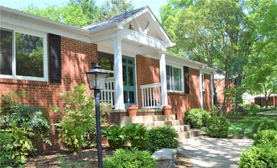 Covered front porch - lots of character.