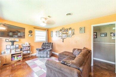 132 Lee Cir, Prattville, AL 36067 - photo 2