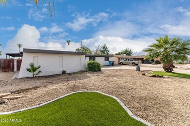 3619 W Griswold Rd, Phoenix, AZ 85051 - photo 4