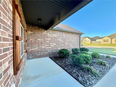 510 Captain Hopkins St, Prairie Grove, AR 72753 - photo 4