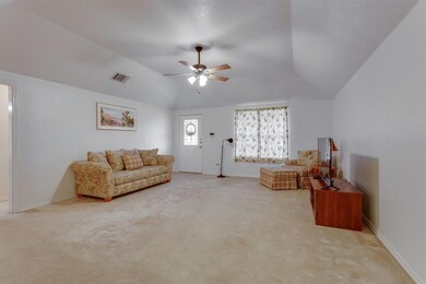 1801 Rayna Dr, Weatherford, TX 76086 - photo 6