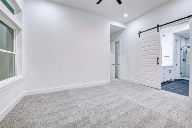 1913 Hoskins Dr unit B, Houston, TX 77080 - photo 5