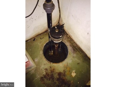 329 E Edgewater Way, Newark, DE 19702 - photo 2