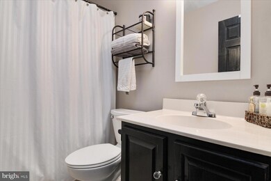 1603 Brimfield Cir, Sykesville, MD 21784 - photo 5