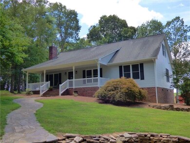 2898 Old Coleridge Rd, Siler City, NC 27344 - photo 6