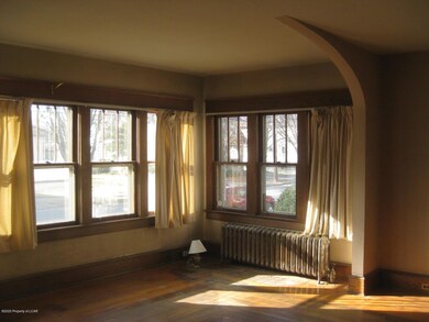 52 Pierce St, Kingston, PA 18704 - photo 5