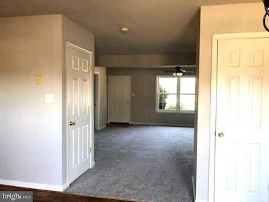 101 W 13th St unit B, Front Royal, VA 22630 - photo 3