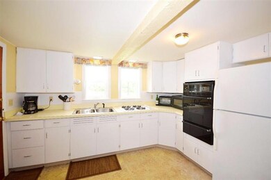 44 Braggs Ln, Barnstable, MA 02630 - photo 3