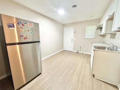 6450 Raymond Dr, Union City, GA 30291 - photo 3