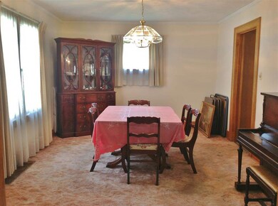 Formal dining room