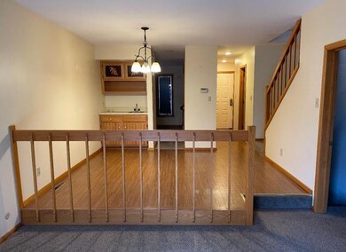 3165 Sycamore Dr, Columbus, IN 47203 - photo 5