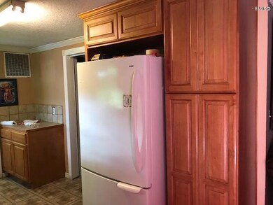 721 SE Port Ave, Lincoln City, OR 97367 - photo 4