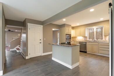 3416 Vermont 7b, Clarendon, VT 05759 - photo 7