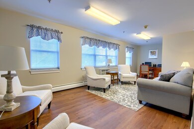 108 W Main St unit 303, Merrimac, MA 01860 - photo 5