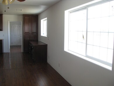 6208 Holiday Ave, Rosamond, CA 93560 - photo 3