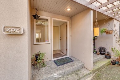 8223 212th St SW unit 404, Edmonds, WA 98026 - photo 5