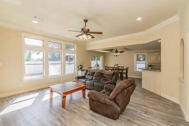 2812 Tenison Dr, Ennis, TX 75119 - photo 7