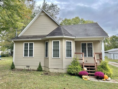 735 Hendrixson Dr, Manchester, TN 37355 - photo 2