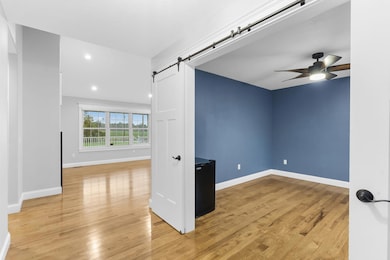 1101 Highland Dr, Aurora, MO 65605 - photo 3