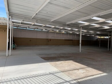 9025 N 8th St, Phoenix, AZ 85020 - photo 5