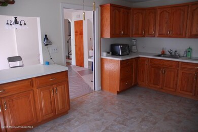 102 David Ct, Middletown, NJ 07748 - photo 4