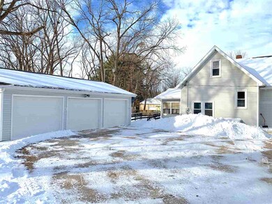 2687 Fitchrona Rd, Madison, WI 53719 - photo 2