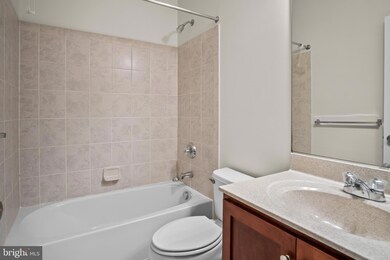 25123 Neptune Terrace, Chantilly, VA 20152 - photo 5