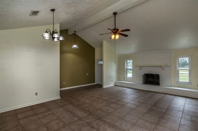 52 Boreas Dr County Rd 378a, Alvin, TX 77511 - photo 3