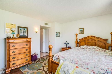 17672 N Del Webb Blvd unit 42, Sun City, AZ 85373 - photo 4