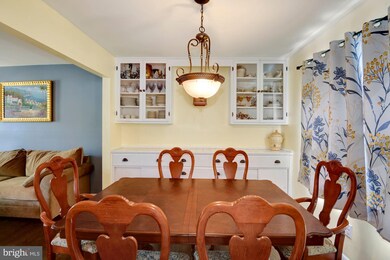 15501 Straughn Dr, Laurel, MD 20707 - photo 4