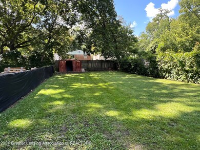 1114 Regent St, Lansing, MI 48912 - photo 3