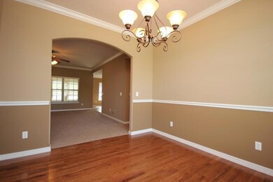 6 Formal Dining