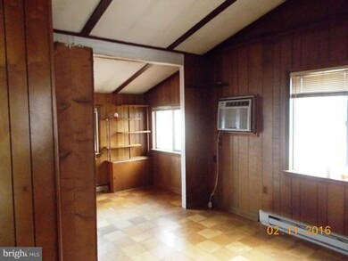 22 Oakridge Dr, Harpers Ferry, WV 25425 - photo 4