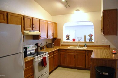 5 Kitchen