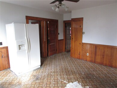 56 2nd Ave, Woonsocket, RI 02895 - photo 5