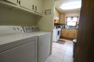 306 Northwest Dr, Fredericksburg, TX 78624 - photo 7