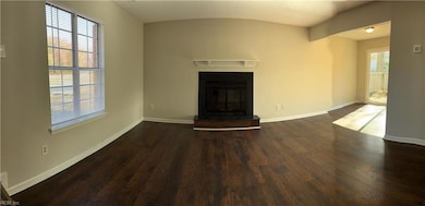 923 Captains Ct, Chesapeake, VA 23320 - photo 5