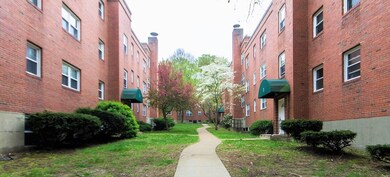 1 Dunning Way unit 121, Jamaica Plain, MA 02130 - photo 3