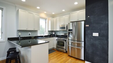 4944 N Damen Ave unit 3S, Chicago, IL 60625 - photo 7