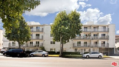 1515 S Beverly Dr unit 309, Los Angeles, CA 90035 - photo 2