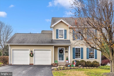 2181 E Greenleaf Dr, Frederick, MD 21702 - photo 2