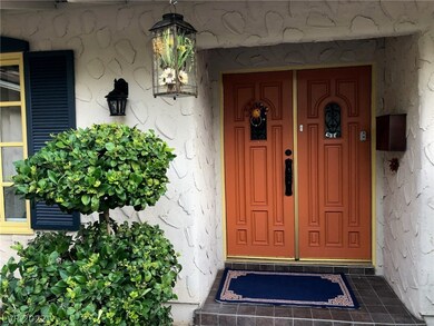 3689 N Rosecrest Cir, Las Vegas, NV 89121 - photo 4