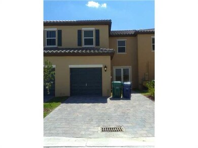 Parking Lot/Garage
